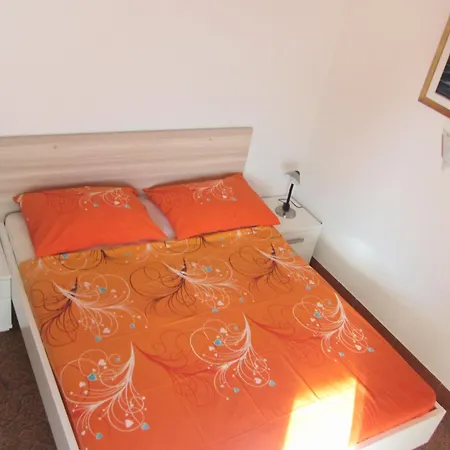 Apartment 7631a Supetar