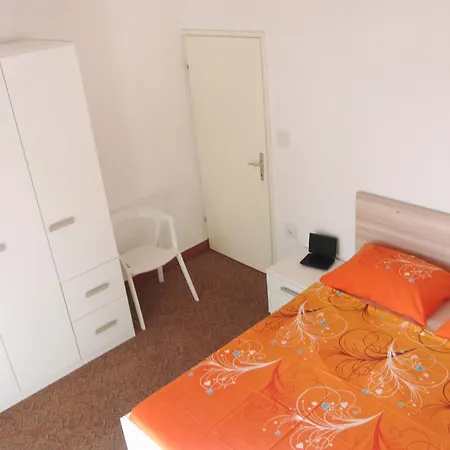 Apartment 7631a